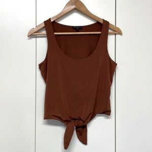 Dynamite Scoop neck crop with ties